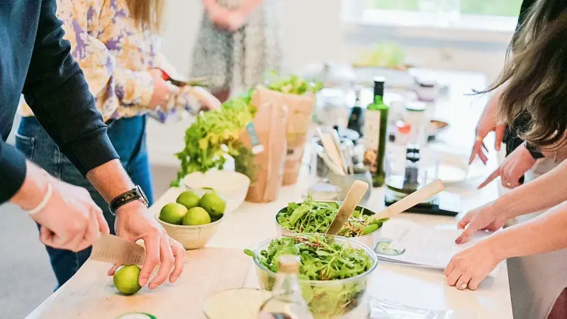Smart Cooking, Healthy Families—Just One Click Away!